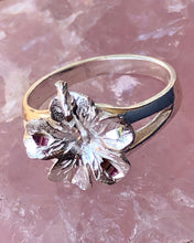 Load image into Gallery viewer, Hibiscus Ring  .925 Sterling Silver