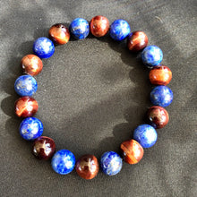 Load image into Gallery viewer, Tigers Eye + Lapis Lazuli Mala Bracelet